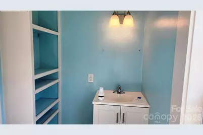 431 Ashworth Circle, Marion, NC 28752 - Photo 9