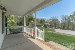127 Millbranch Ln, Statesville, NC 28625 - Photo 7