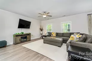 132 Tradesmen Trl, Troutman, NC 28166 - Photo 5