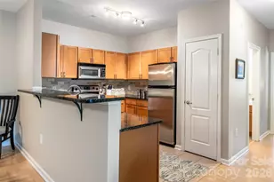 132 Appeldoorn Cir, Asheville, NC 28803 - Photo 17