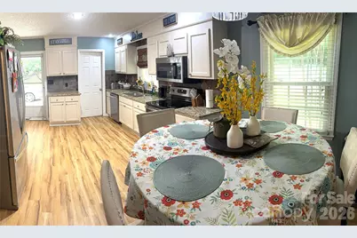 2600 Lakewood Drive, Gastonia, NC 28052 - Photo 15