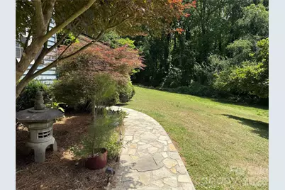 2600 Lakewood Drive, Gastonia, NC 28052 - Photo 3