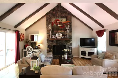 2600 Lakewood Drive, Gastonia, NC 28052 - Photo 9