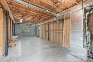 431 Pleasant Grove Rd, Hendersonville, NC 28739 - Photo 31