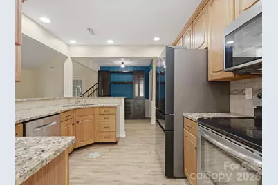 9437 Fairmead Drive, Charlotte, NC 28269 - Photo 29