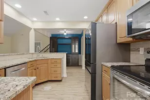 9437 Fairmead Dr, Charlotte, NC 28269 - Photo 29
