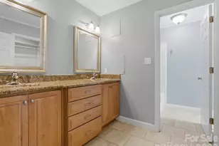 9437 Fairmead Dr, Charlotte, NC 28269 - Photo 19