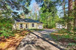 715 Laurel Ave, Black Mountain, NC 28711 - Photo 3