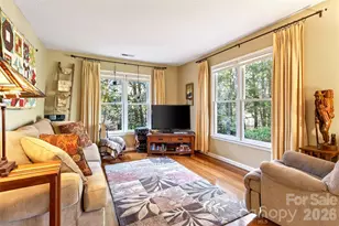 715 Laurel Ave, Black Mountain, NC 28711 - Photo 17