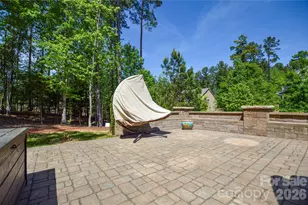 16402 Doves Canyon Ln, Charlotte, NC 28278 - Photo 39