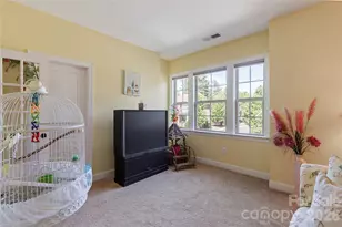 16402 Doves Canyon Ln, Charlotte, NC 28278 - Photo 35