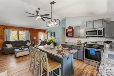 187 Cedarwood Drive, Waynesville, NC 28785 - Photo 3