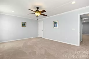 8080 Crater Lake Dr, Fort Mill, SC 29707 - Photo 27