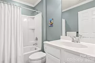 8080 Crater Lake Dr, Fort Mill, SC 29707 - Photo 25