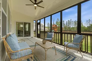 8105 Rolling Wheels Rd, Charlotte, NC 28215 - Photo 33