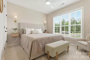 8105 Rolling Wheels Rd, Charlotte, NC 28215 - Photo 15