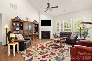 2190 Hartwell Ln, Fort Mill, SC 29707 - Photo 3