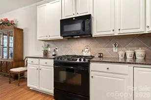 2190 Hartwell Ln, Fort Mill, SC 29707 - Photo 9