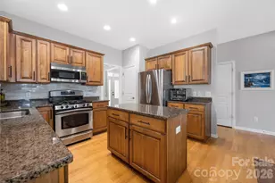 7209 Corduroy Ct, Matthews, NC 28105 - Photo 11