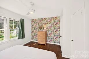 318 Stonewall Ave, Swannanoa, NC 28778 - Photo 17