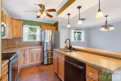 263 Fairway Lane, Spruce Pine, NC 28777 - Photo 9