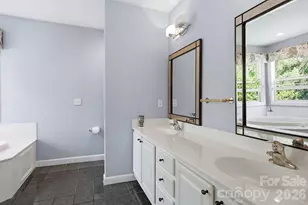 306 Woodview Ct, Fletcher, NC 28732 - Photo 23