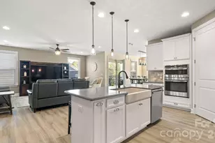 2696 Suffolk Pl, Fort Mill, SC 29715 - Photo 15