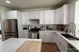 3665 English Garden Drive, Gastonia, NC 28056 - Photo 3