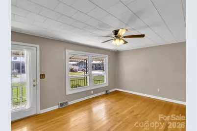 68 Skyview Drive, Waynesville, NC 28786 - Photo 11