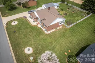 5146 Olde School Dr, Hickory, NC 28602 - Photo 29