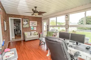 5146 Olde School Dr, Hickory, NC 28602 - Photo 23