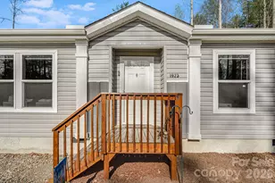 1923 Ridge Rd, Hendersonville, NC 28792 - Photo 3