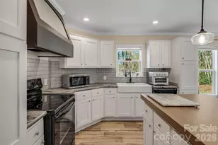 1923 Ridge Rd, Hendersonville, NC 28792 - Photo 17
