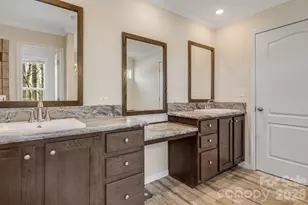 1923 Ridge Rd, Hendersonville, NC 28792 - Photo 23