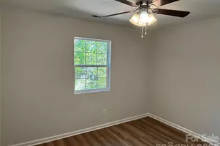 6211 Spanish Oak Rd, Charlotte, NC 28227 - Photo 15