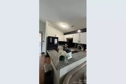 12151 Stewarts Crossing Drive, Charlotte, NC 28215 - Photo 11