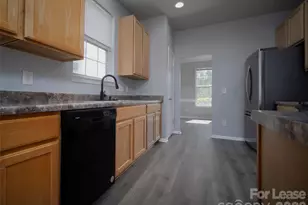 1030 Boxelder Ln, Charlotte, NC 28262 - Photo 9