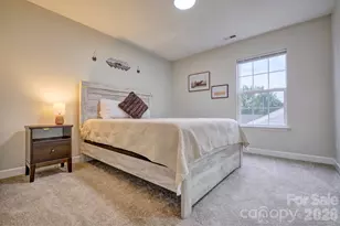 1938 Sunset Village Dr, Charlotte, NC 28216 - Photo 31