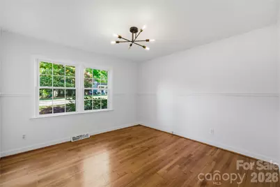 620 Shawnee Drive, Charlotte, NC 28209 - Photo 15