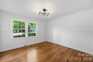 620 Shawnee Dr, Charlotte, NC 28209 - Photo 15