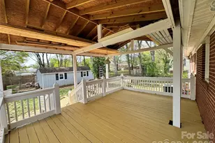 1327 Reid St, Statesville, NC 28677 - Photo 17