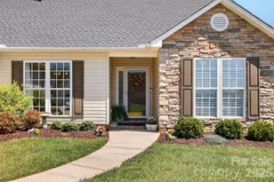 25 Livingston Farm Rd, Fletcher, NC 28732 - Photo 9
