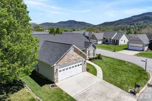 25 Livingston Farm Rd, Fletcher, NC 28732 - Photo 33