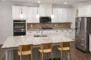 7228 Avoncliff Dr, Charlotte, NC 28270 - Photo 11