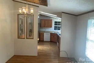 47 Eve Dr, Asheville, NC 28806 - Photo 5