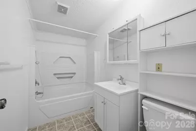 1235 Cheyenne Oaks Drive, Claremont, NC 28610 - Photo 37