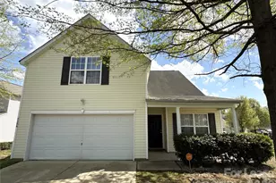 7206 Oakwinds Ct, Charlotte, NC 28269 - Photo 1