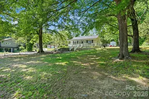 515 N Chapel St, Landis, NC 28088 - Photo 9