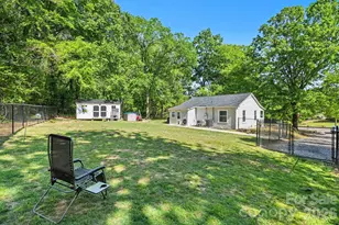 515 N Chapel St, Landis, NC 28088 - Photo 19
