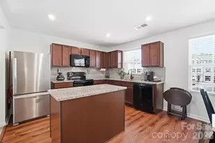 923 Taybyn Rd, Fort Mill, SC 29715 - Photo 5
